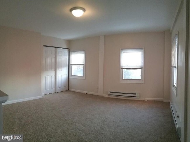 Building Photo - 6101 Limekiln Pike