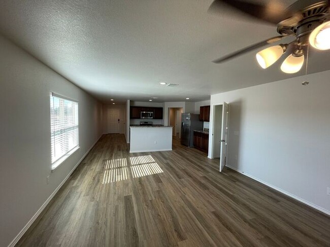 Building Photo - New Year's Promotion! Three Bedroom | Two ...