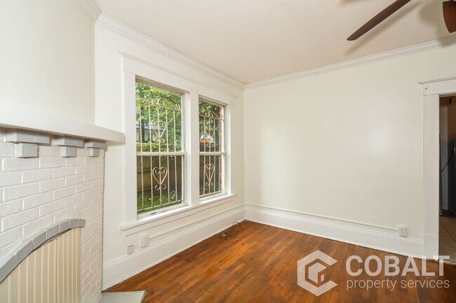 Building Photo - 1480 S Gordon St SW