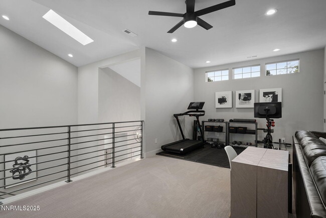 Building Photo - 2375 N Harbor Cir
