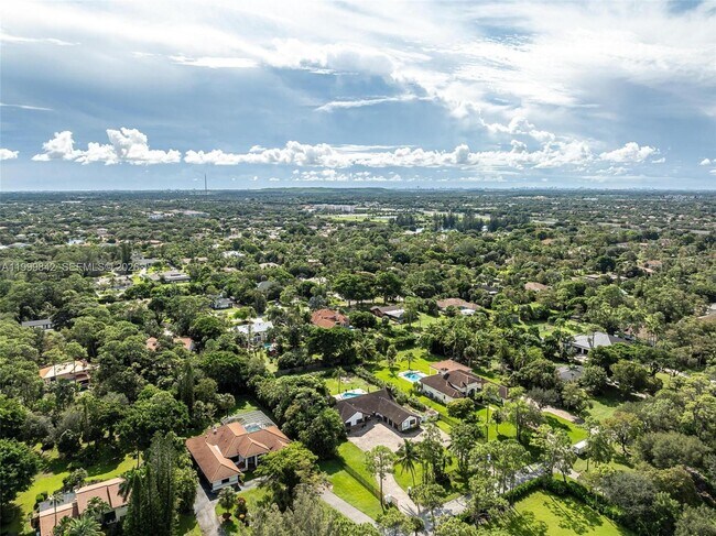 Building Photo - 6252 NW 65th Terrace