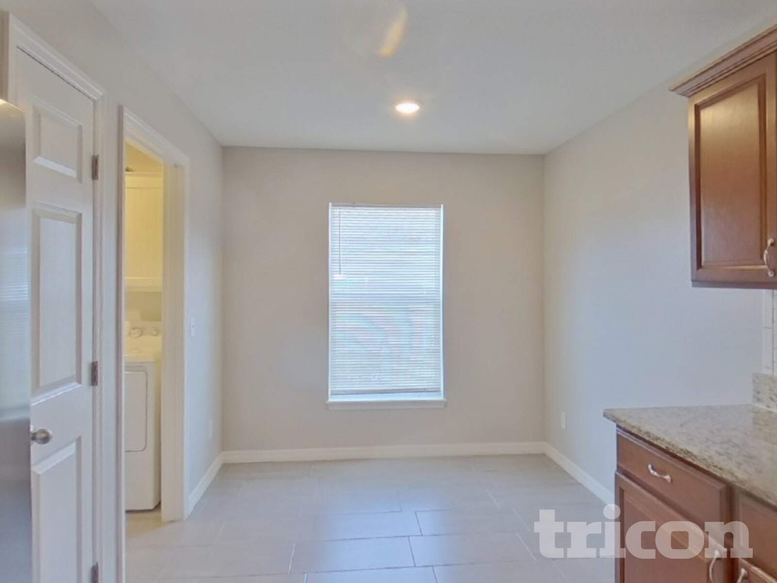 Building Photo - 396 Sierra Mike Blvd