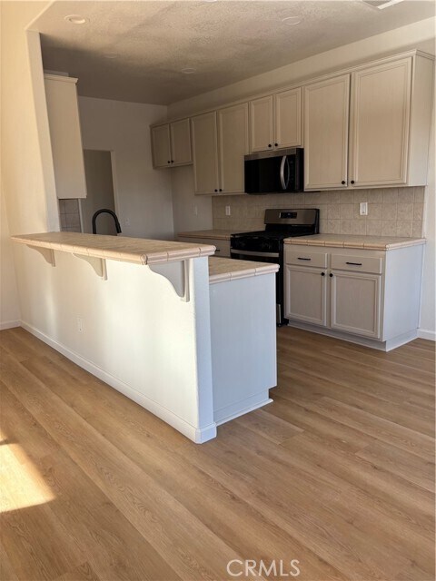 Building Photo - 13063 Canyon Oak Ct