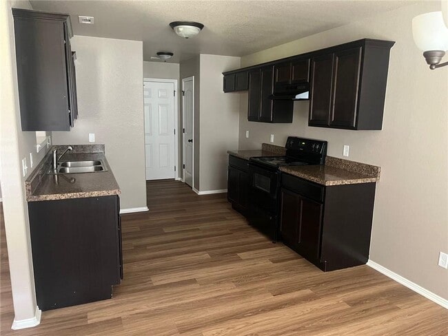 Building Photo - 2932 Cherry Knoll Cir