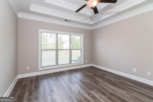Building Photo - 480 Saddlechase Dr