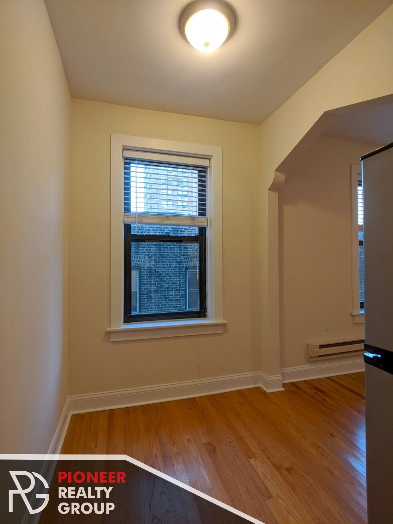 Building Photo - 618 W Patterson Ave