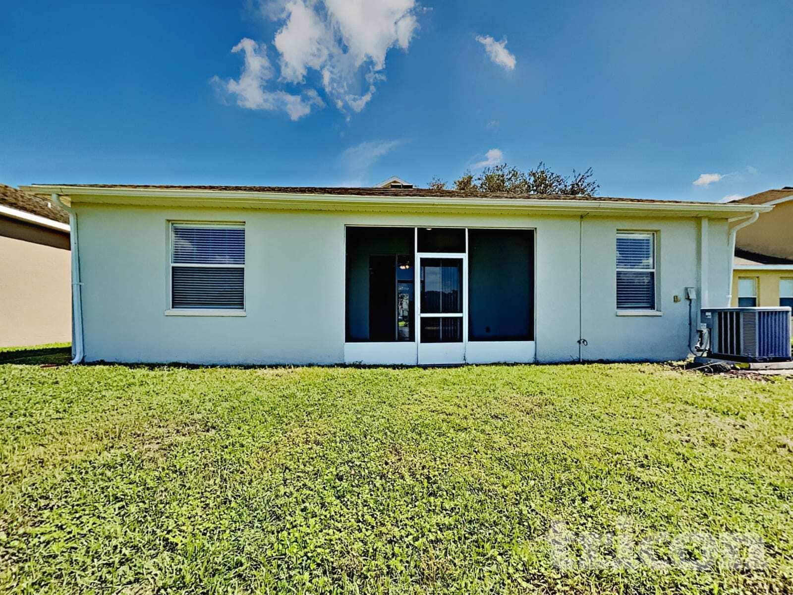 Building Photo - 221 Fern Gulley Dr