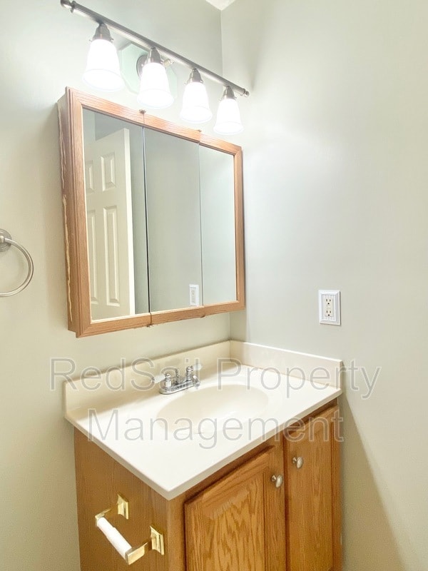 Building Photo - 102 Prescott Ct