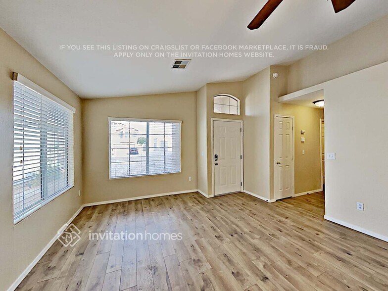 Building Photo - 901 E Whitten St