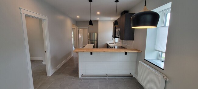 Building Photo - Available August 1st! - New Construction 3...