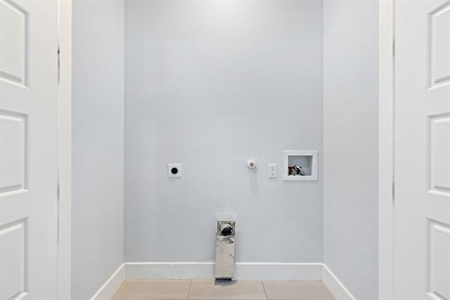 Building Photo - 203 S Village Way