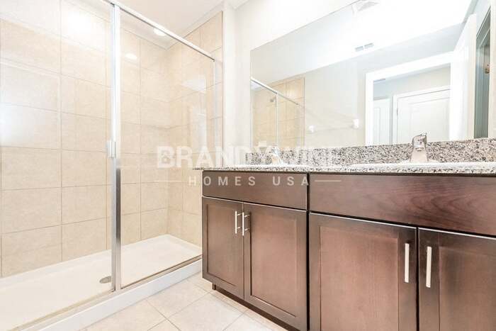 Building Photo - 5576 Mercado Dr
