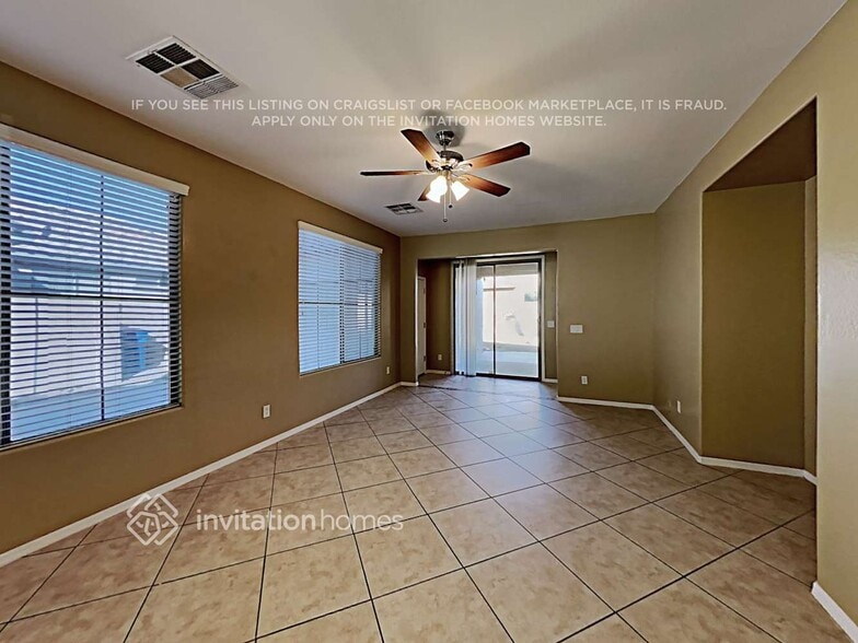 Building Photo - 21036 E Duncan St