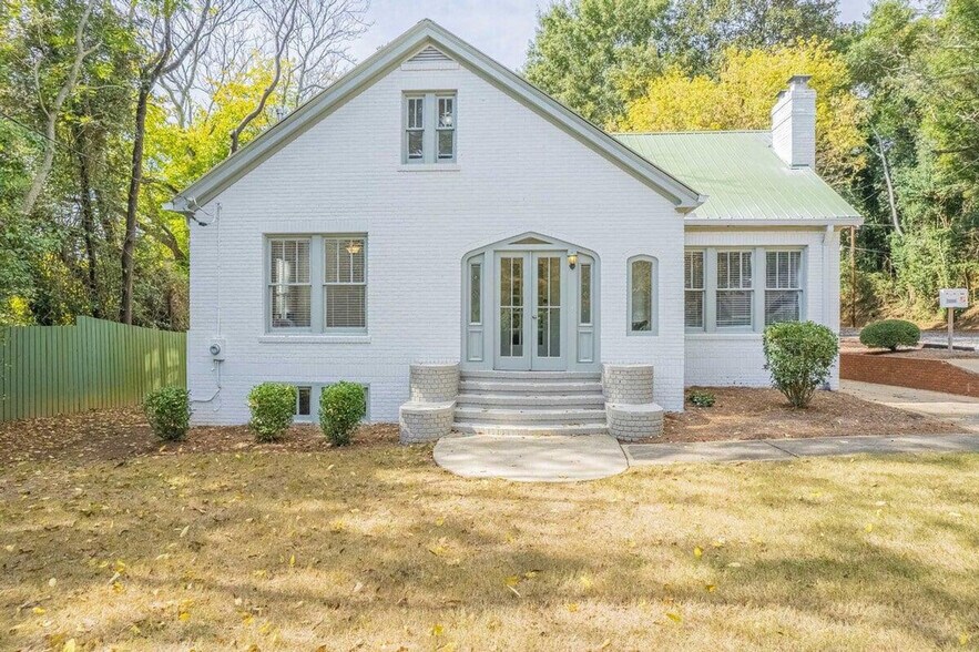 Building Photo - 840 Bobbin Mill Rd