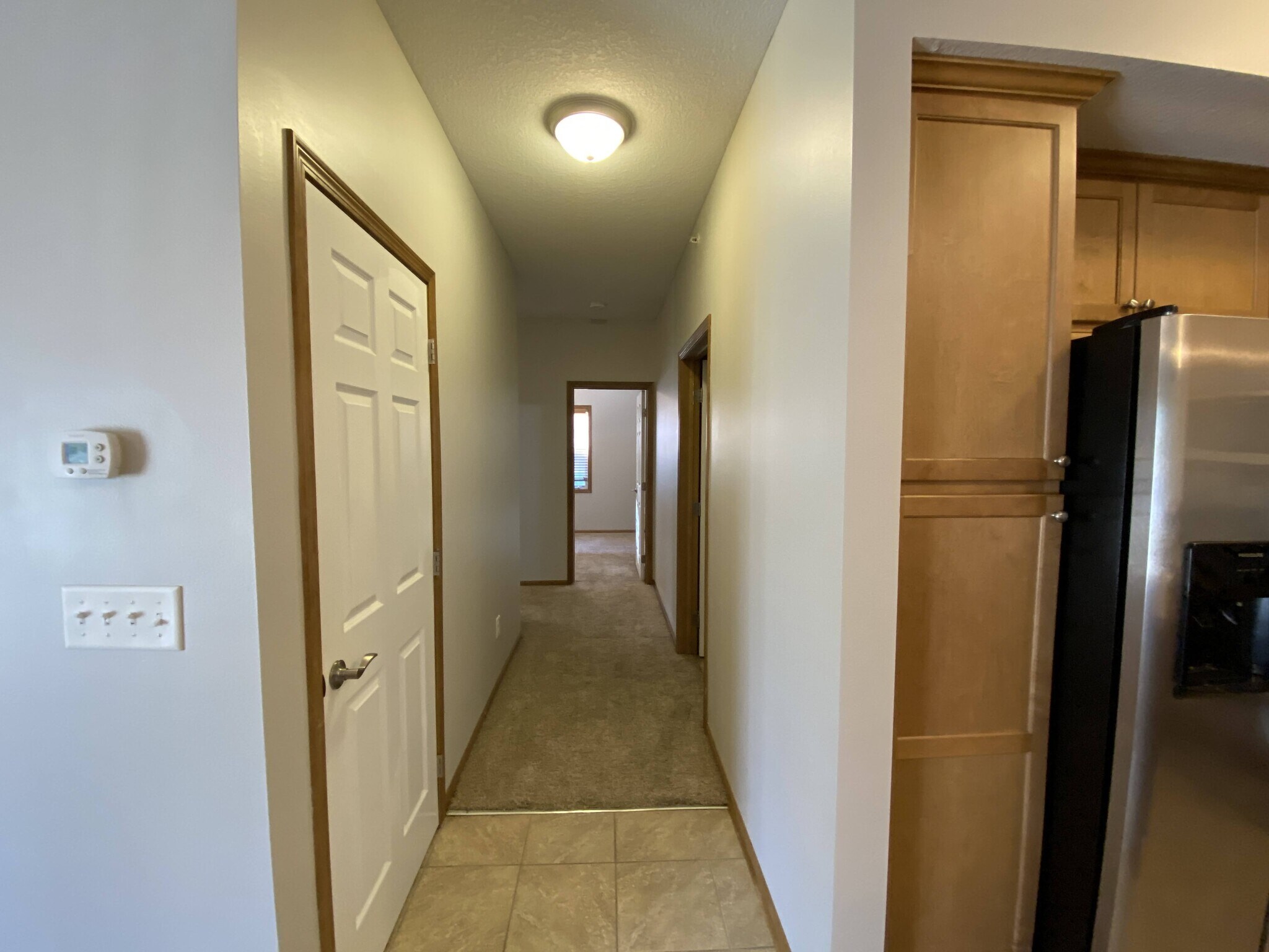 Building Photo - 2000 Meadow Ct