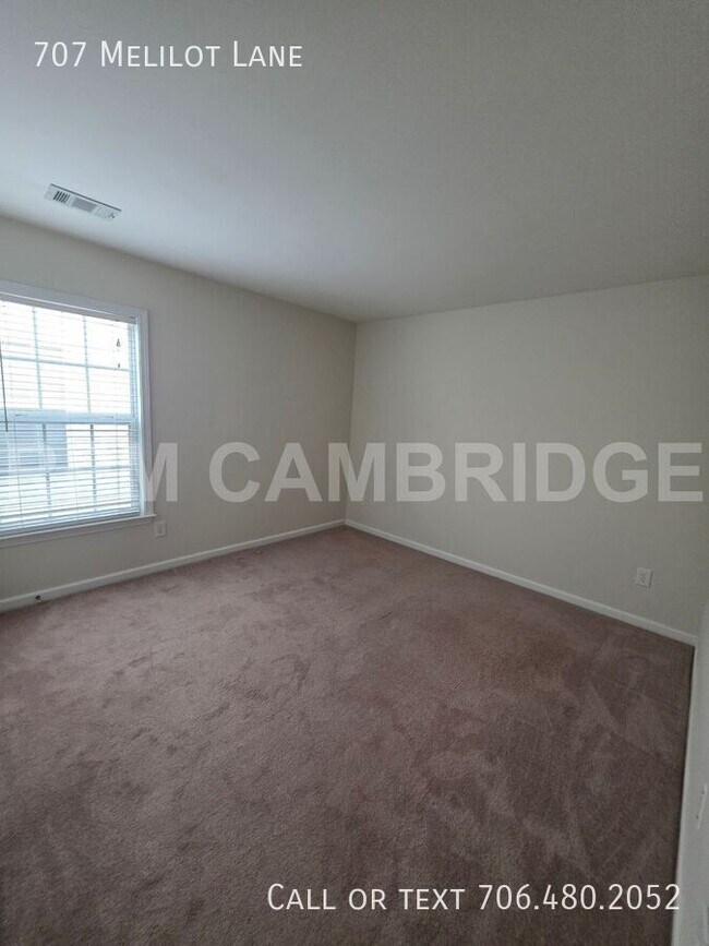 Building Photo - 707 Melilot Ln