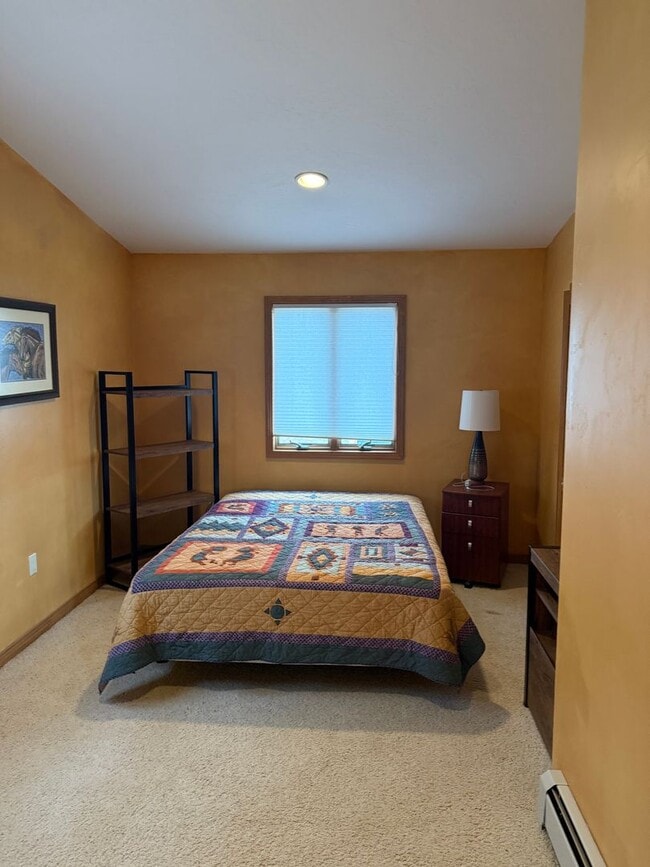 Building Photo - Charming Southwestern Stucco Home