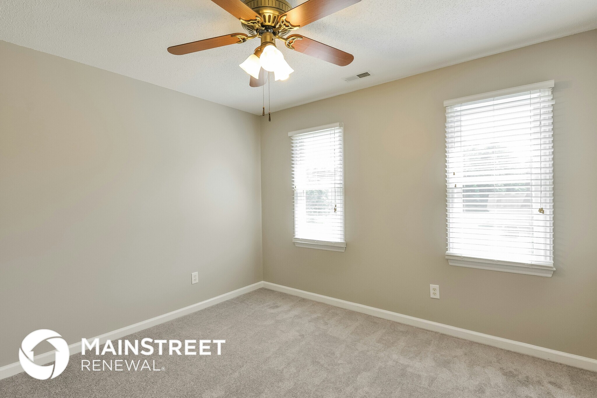 Building Photo - 2008 Stoneglen Ln