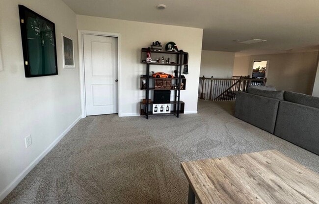 Building Photo - 4667 Thatcher Woods Dr