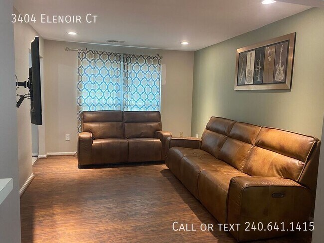 Building Photo - 3404 Elenoir Ct