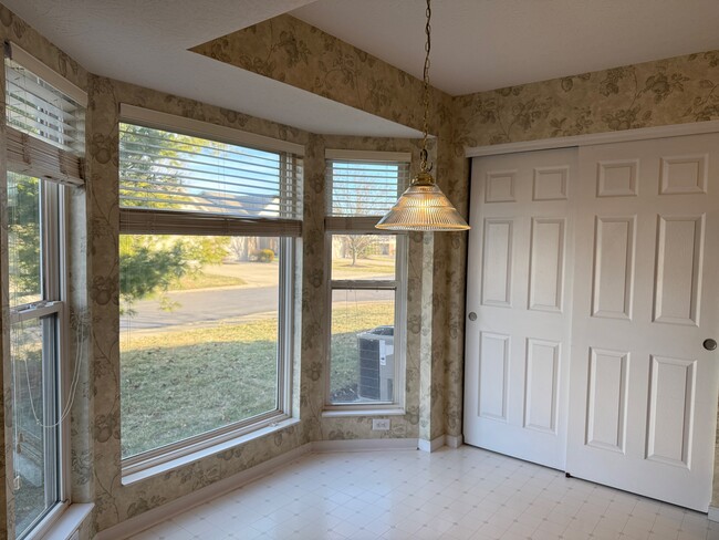 Kitchen Bay window - 6560 Brier Lake Rd