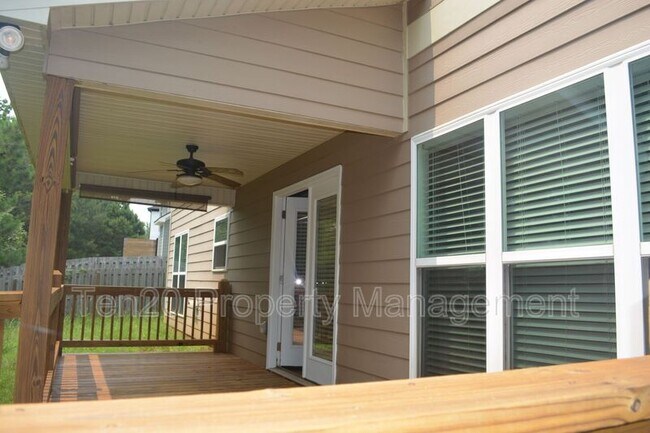 Building Photo - 7477 Coppice Dr