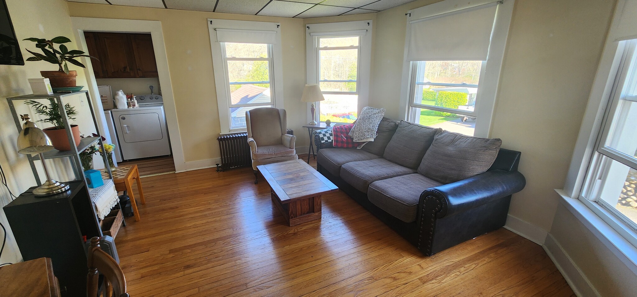 Living room - 67 Maple St