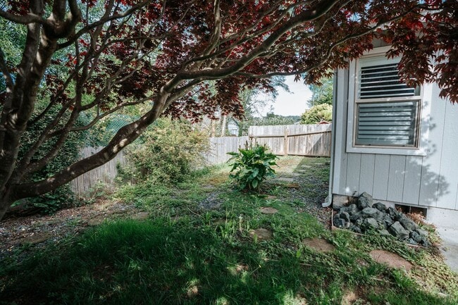 Building Photo - Single Family Home In McKinleyville!