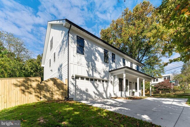 Building Photo - 8616 Jones Mill Rd