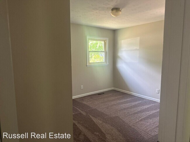 Building Photo - 3 br, 1 bath House - 318 Jefferson Drive