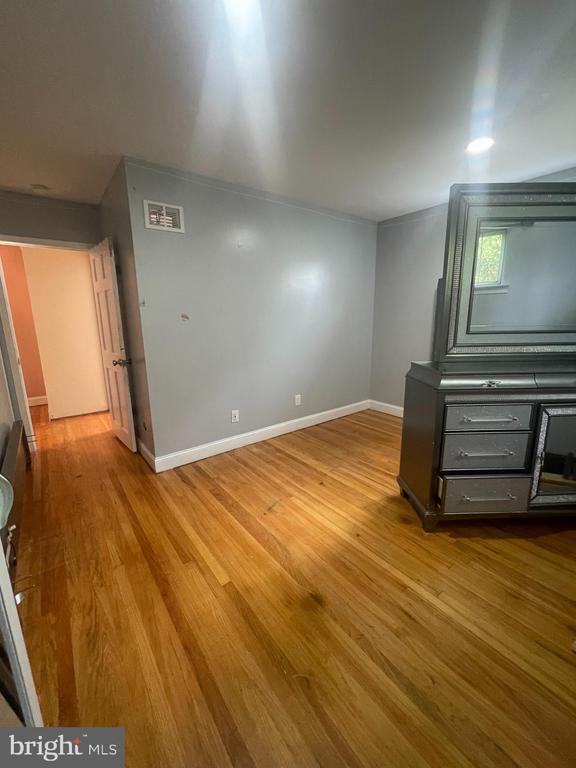 Building Photo - 3300 Kayford Cir