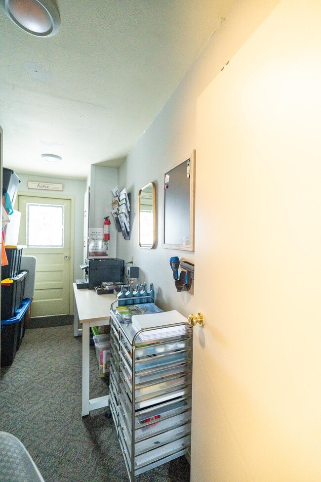 Building Photo - 4256 Fox Hills Ct