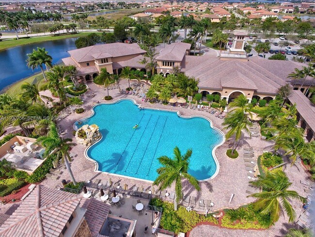 Building Photo - 12618 NW 56th Dr