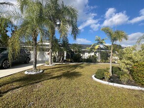 Building Photo - 3/2/2 Seasonal home in Deep Creek