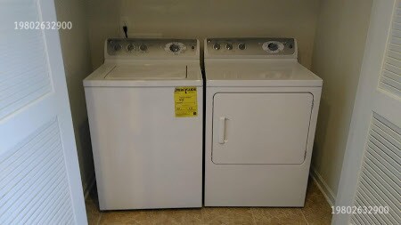 Building Photo - 9609 Turning Wheel Dr