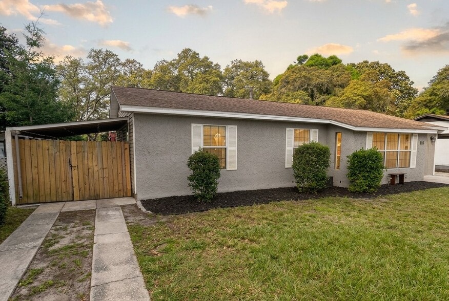 Building Photo - 118 Loizos Dr NW