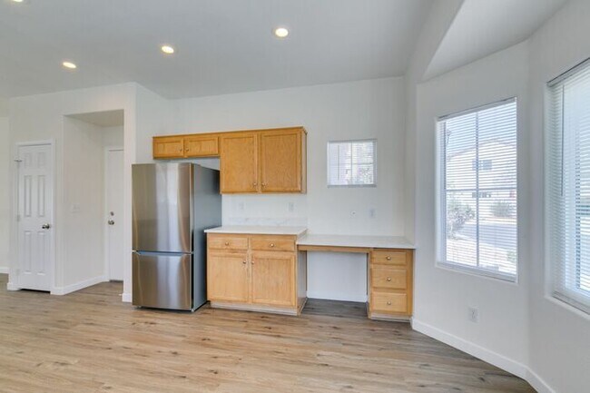 Building Photo - Bright & Airy 3-Bedroom Home with Private Balcony & Open Flow Living * COMING SOON *