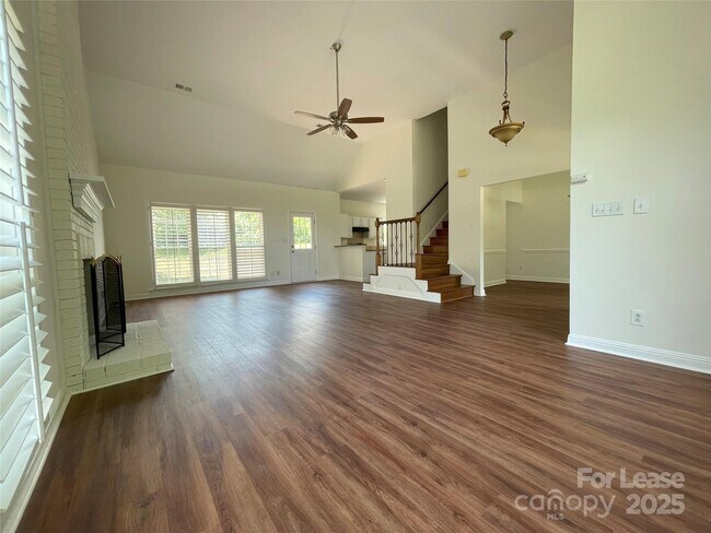 Building Photo - 8509 Netherfield Ct