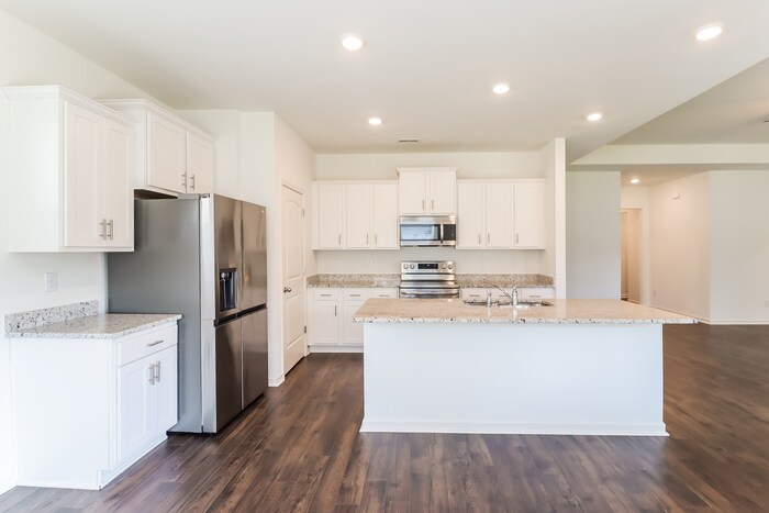 Building Photo - 5611 Timber Leaf Lp