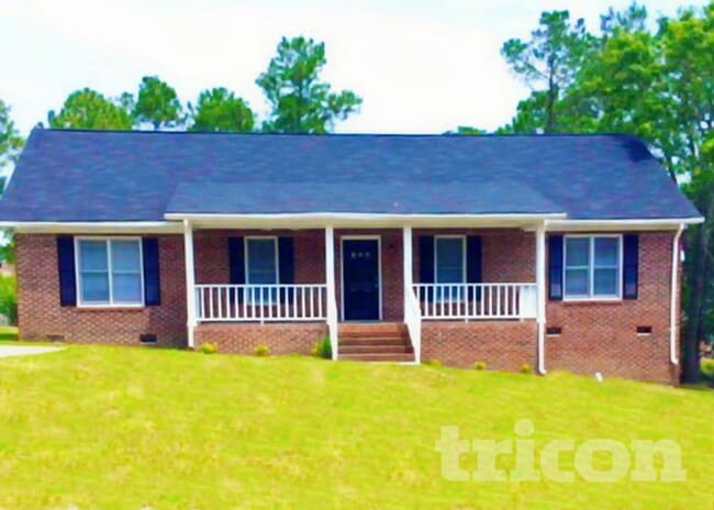 Building Photo - 204 Woodchase Ln