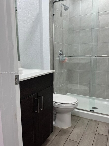 Building Photo - 613 NE 5th St