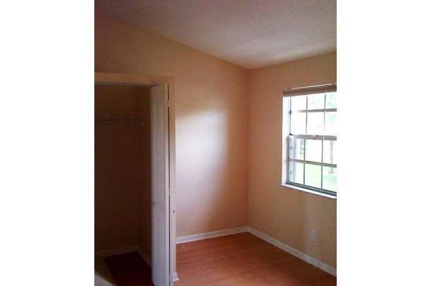 Building Photo - 2828 Edgehill Ln