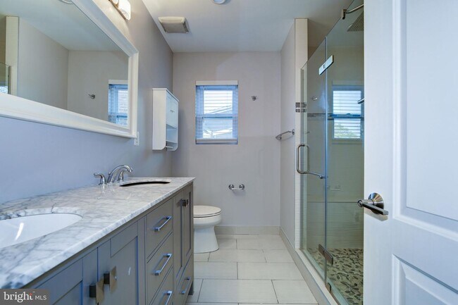 Building Photo - 4209 JENIFER St NW