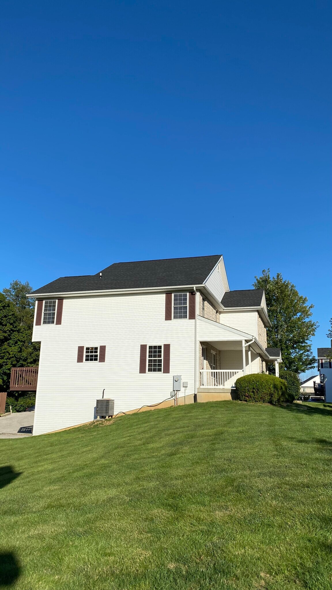 Duplex condo with large side yard - 1292 S Cobble Creek Cir