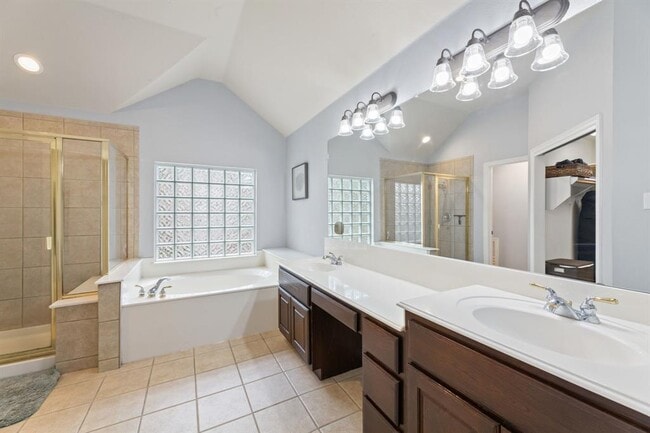 Building Photo - 3709 Portofino Ct
