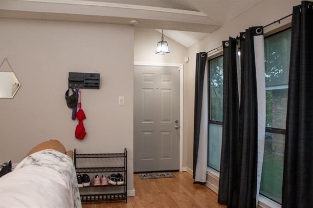 Building Photo - 7220 Blackthorn Dr