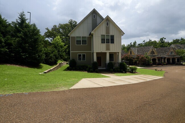 Building Photo - 406 Shakespeare Ln