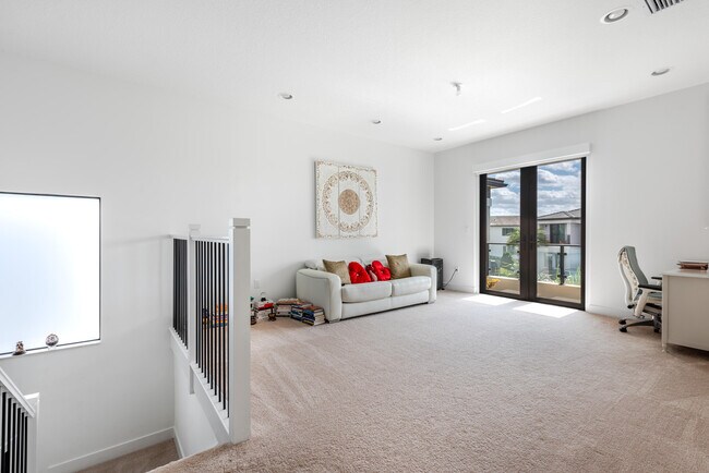 Building Photo - 8131 Laurel Falls Dr