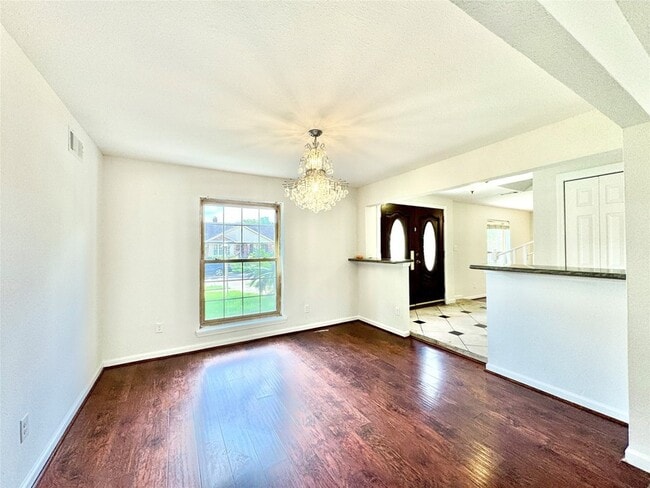Building Photo - 7914 Oakington Dr