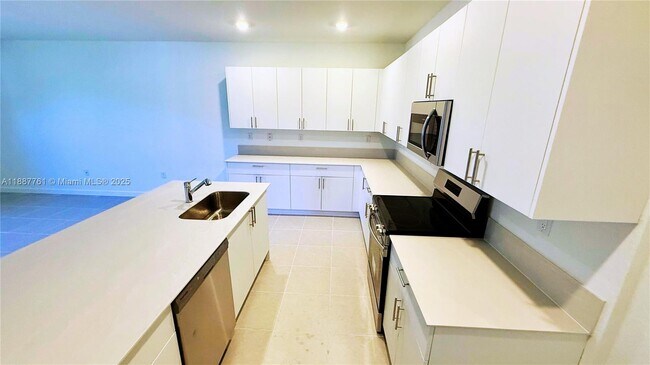 Building Photo - 13283 SW 188th Terrace